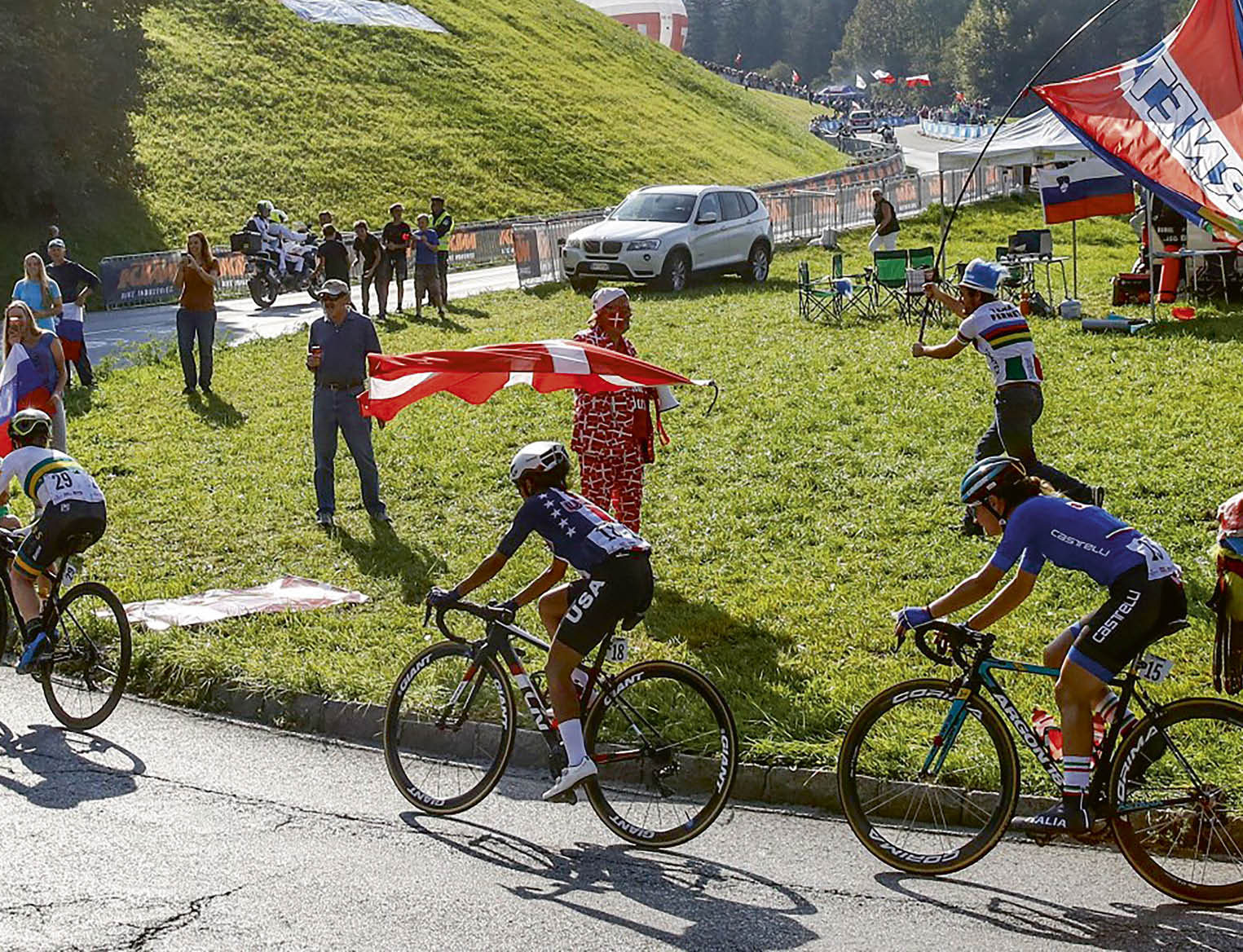 Innsbruck - Austria - wielrennen - cycling - cyclisme - radsport - illustration - scenery - carte postal scenic shot - postcard sfeerfoto - sfeer - illustratie pictured during the World Championships - roadrace women between Kufstein and Innsbruck (156,2 KM) - photo DB/LB/RB/Cor Vos © 2018